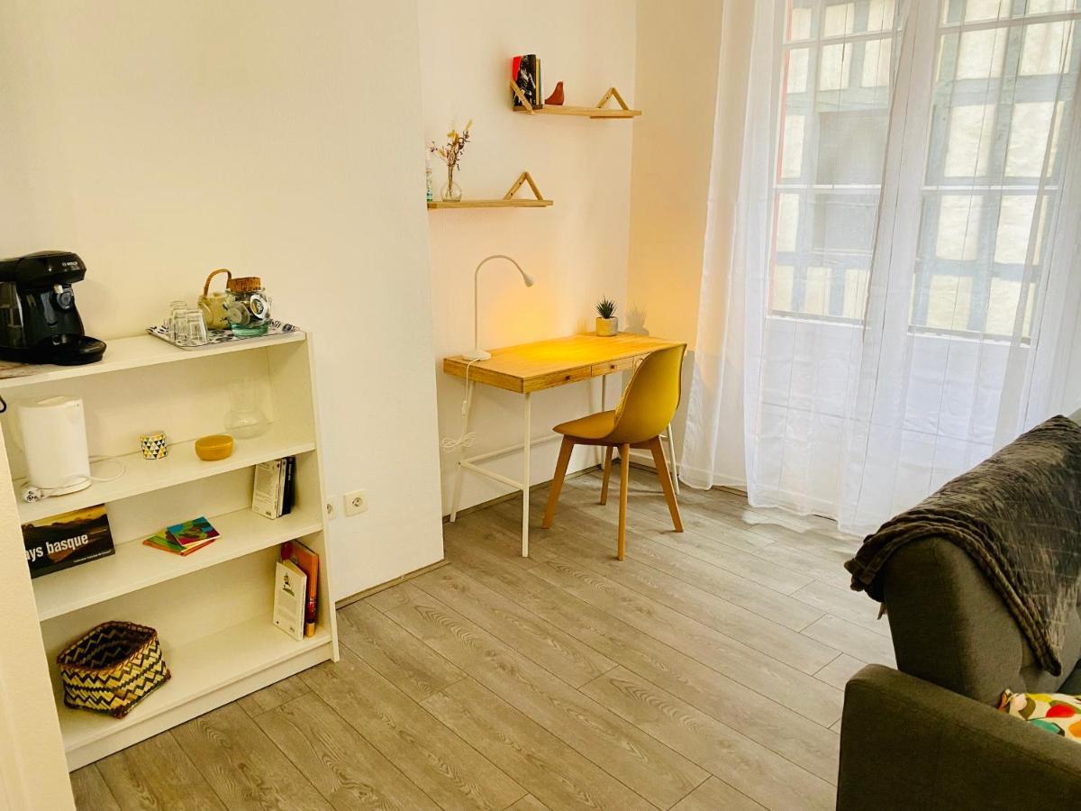 Charmant T2 Au Coeur Du Vieux Bayonne - Fr-1-239-960 * Bayonne